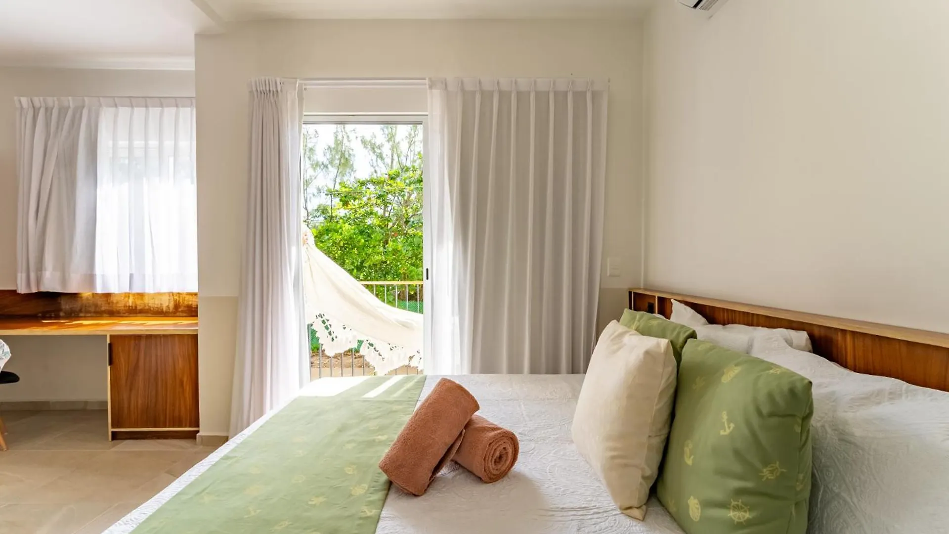 Bed Away Studios Cancún Apartment