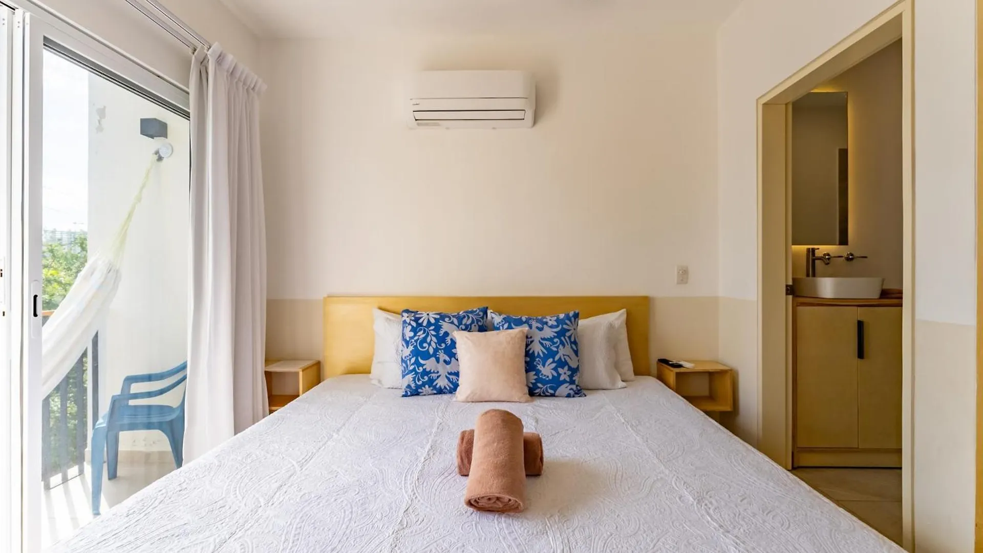 Bed Away Studios Cancún Apartment