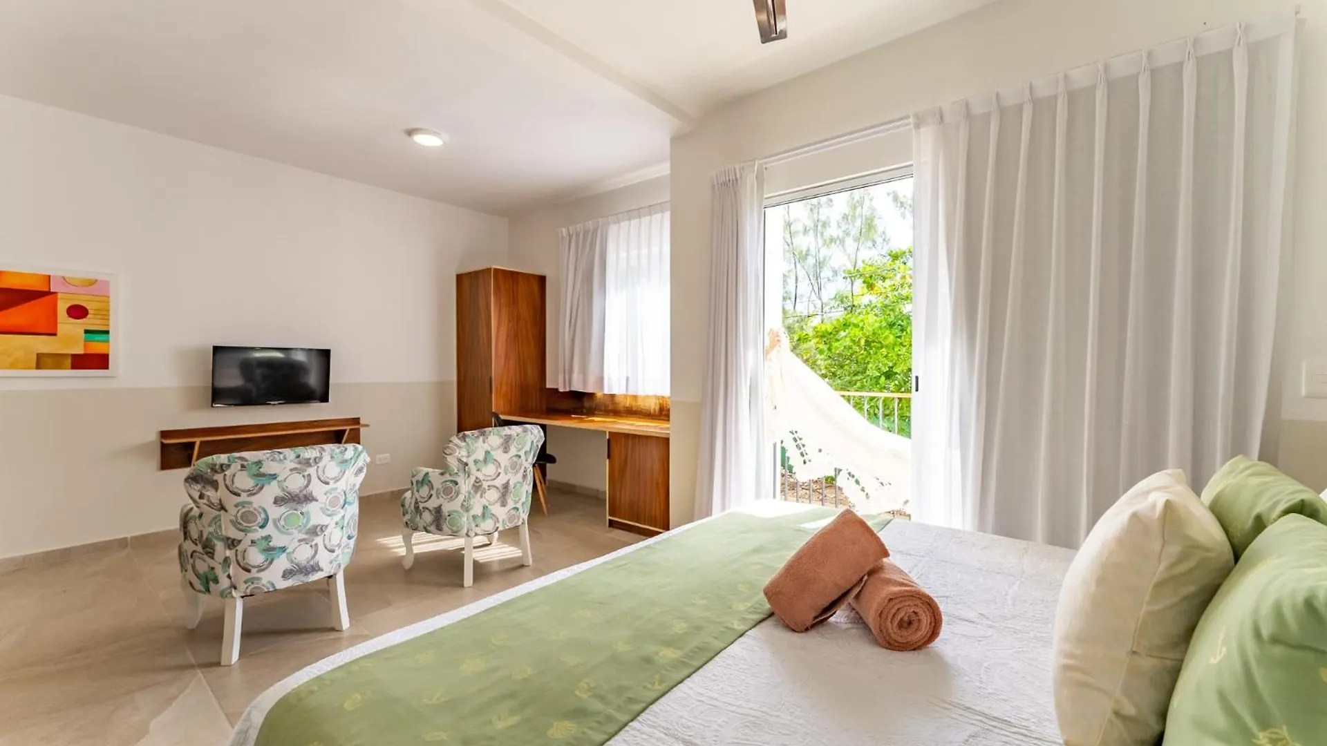 Apartment Bed Away Studios Cancún